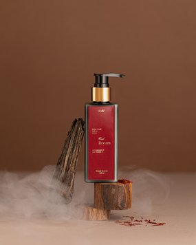 Лосьон для тела Lilav Body Lotion LV220 - №001 (Red Dream) LV220-01 фото от MYRIAM