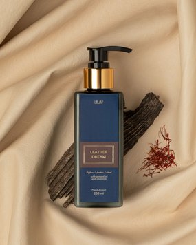 Лосьйон для тіла Lilav Body Lotion LV220 - №004 (Leather Dream) LV220-04 фото від MYRIAM