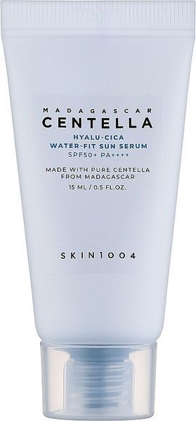 Миниатюра сыворотки солнцезащитной SKIN1004 Madagascar Centella Hyalu-Cica Water-Fit Sun Serum 15 мл 8809913830467 фото от MYRIAM